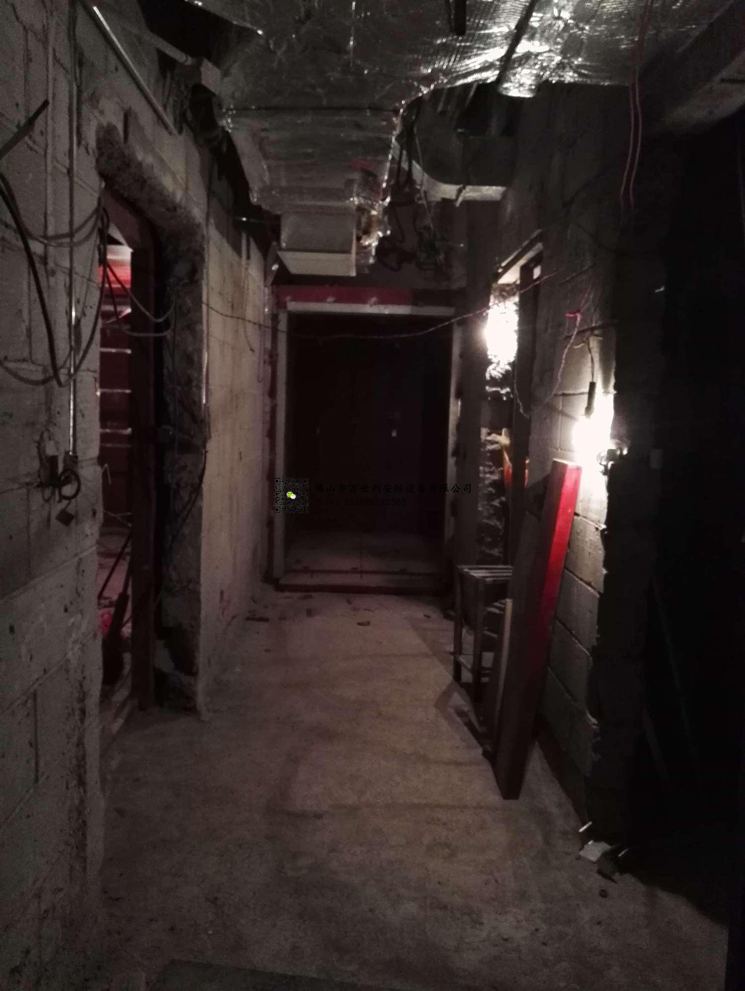 水下混凝土切割拆除_地下室安裝金庫(kù)門(mén)墻體尺寸偏小如何水下混凝土切割拆除施工方案